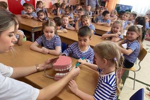 20 марта - Всемирный день здоровья полости рта