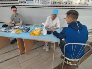 В Белоярском районе стартовал марафон здоровья: сотрудники больницы на передовой