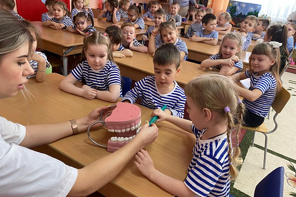 20 марта - Всемирный день здоровья полости рта