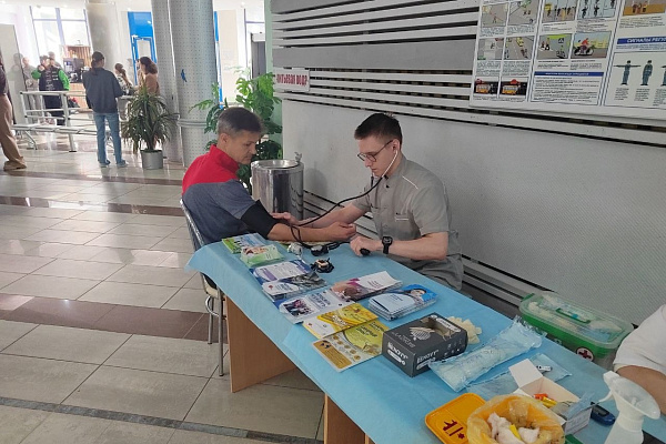В Белоярском районе стартовал марафон здоровья: сотрудники больницы на передовой