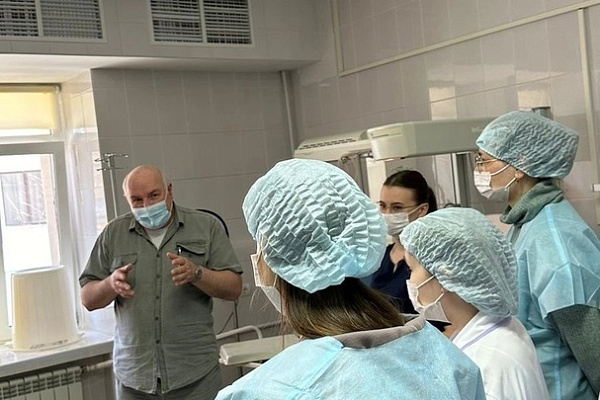 В родильном доме Белоярской районной больницы прошла ознакомительная экскурсия для будущих родителей