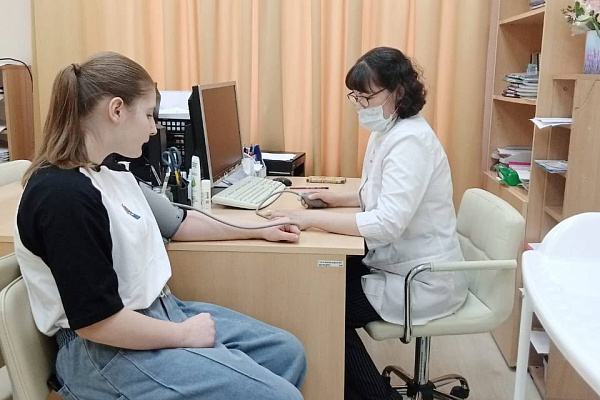 "Детские ладошки V руках Югры"