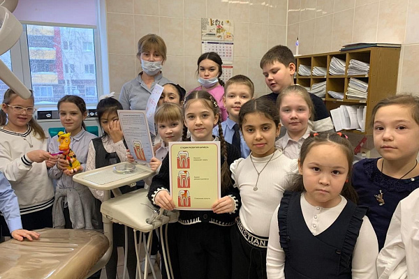 Радость в здоровой улыбке! Радость в здоровых зубах!