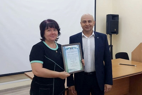 Сотрудники больницы отмечены благодарственными письмами
